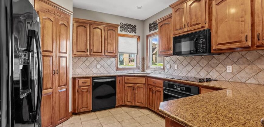 1709 Cambridge Circle, Kearney, MO 64060