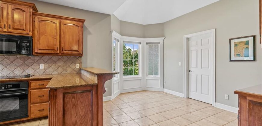 1709 Cambridge Circle, Kearney, MO 64060