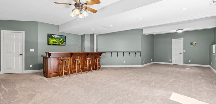 1709 Cambridge Circle, Kearney, MO 64060