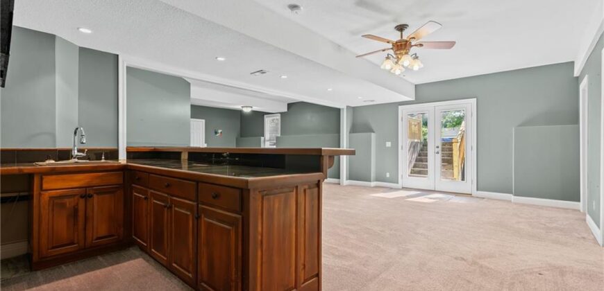 1709 Cambridge Circle, Kearney, MO 64060