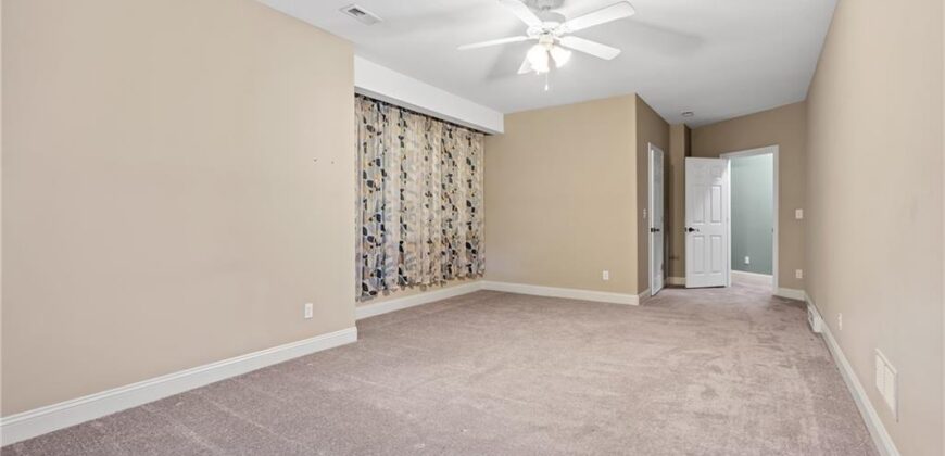 1709 Cambridge Circle, Kearney, MO 64060