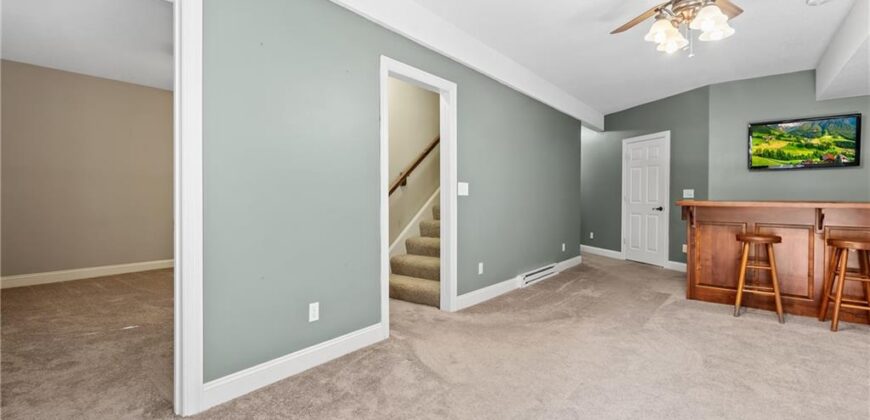 1709 Cambridge Circle, Kearney, MO 64060