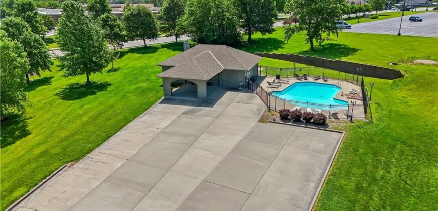 1709 Cambridge Circle, Kearney, MO 64060