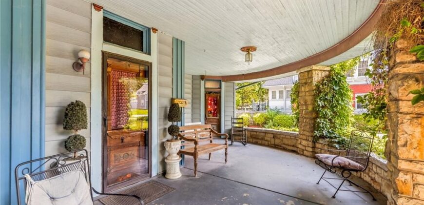 406 E Arthur Street, Liberty, MO 64068