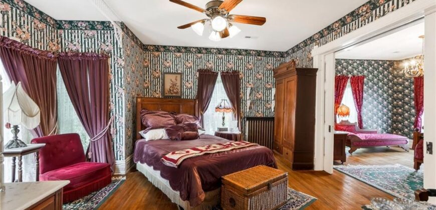 406 E Arthur Street, Liberty, MO 64068