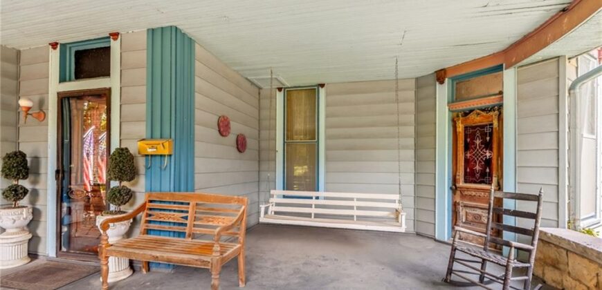 406 E Arthur Street, Liberty, MO 64068