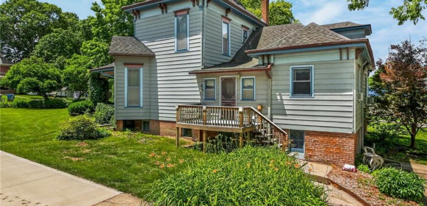 406 E Arthur Street, Liberty, MO 64068