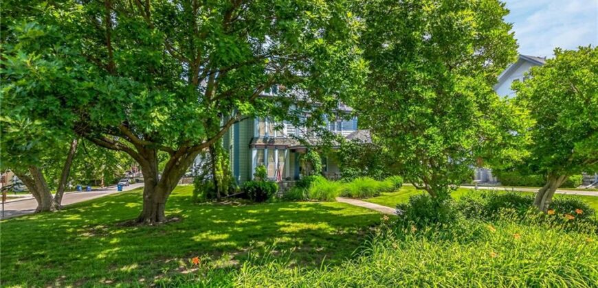 406 E Arthur Street, Liberty, MO 64068