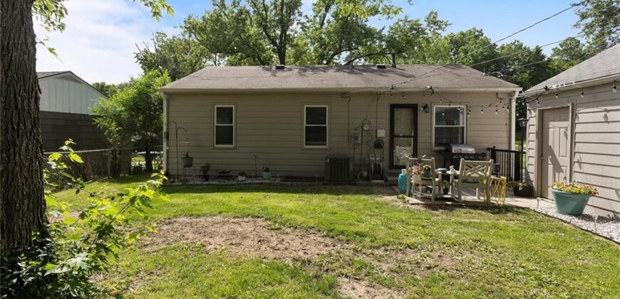 5313 N Euclid Avenue, Kansas City, MO 64118