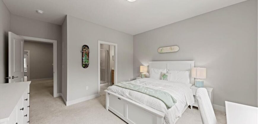 13430 Terrace Park Drive, Parkville, MO 64152