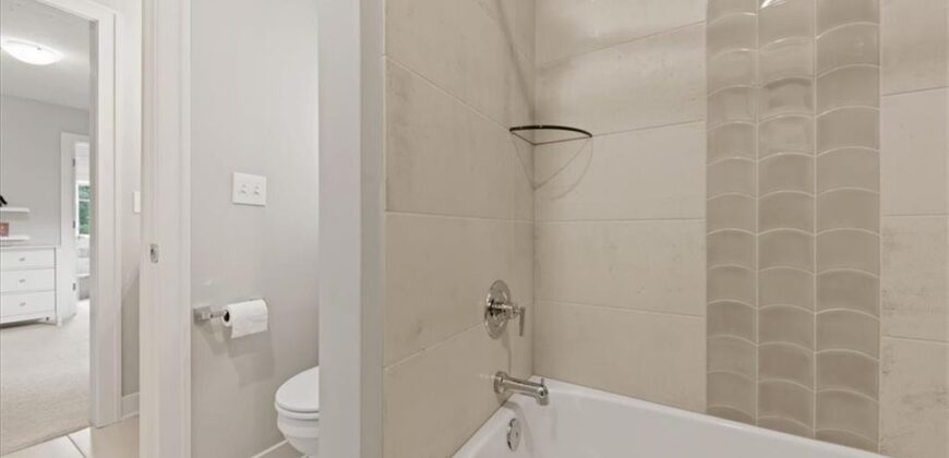 13430 Terrace Park Drive, Parkville, MO 64152