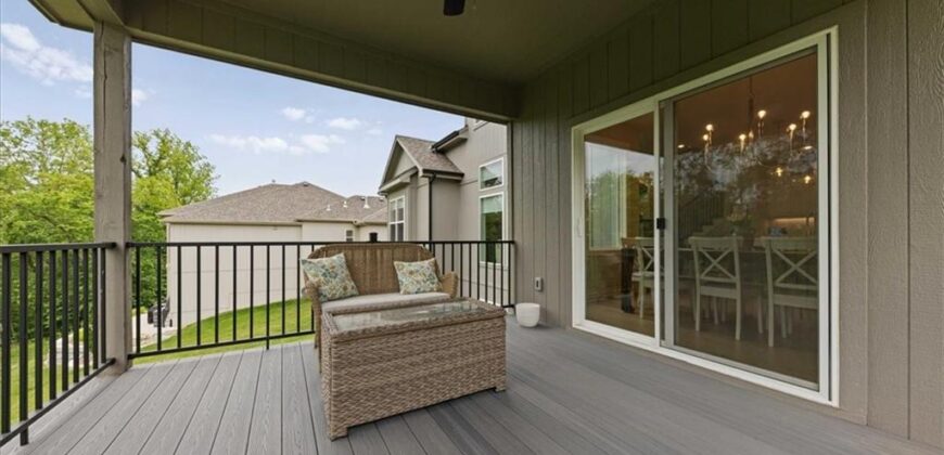 13430 Terrace Park Drive, Parkville, MO 64152