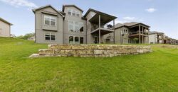 13430 Terrace Park Drive, Parkville, MO 64152