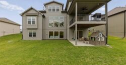 13430 Terrace Park Drive, Parkville, MO 64152