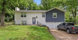 6709 Eastside Drive, Kansas City, MO 64152