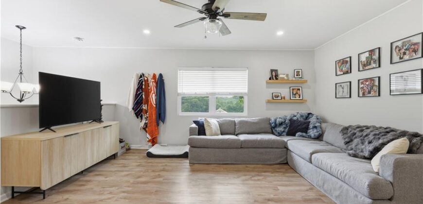6709 Eastside Drive, Kansas City, MO 64152