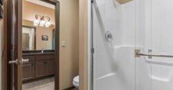 9657 Lime Stone Road, Parkville, MO 64152