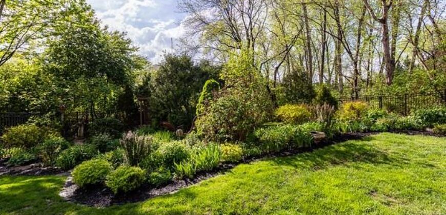 6120 N Strathbury Avenue, Kansas City, MO 64151