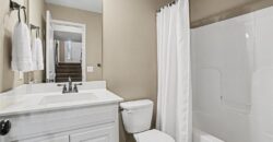 725 E 13th Terrace, Kearney, MO 64060
