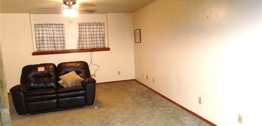 6807 Orchard Street, Liberty, MO 64068