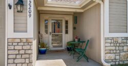 12209 N Pomona Lane, Kansas City, MO 64163