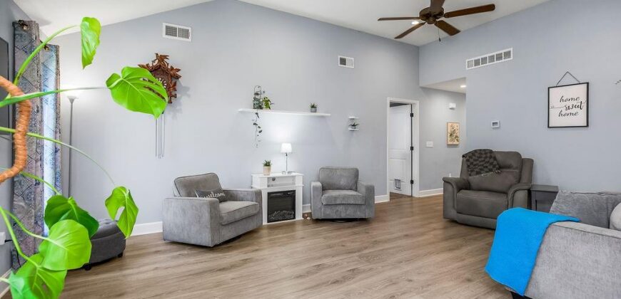 12209 N Pomona Lane, Kansas City, MO 64163