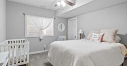 5866 S National Drive, Parkville, MO 64152
