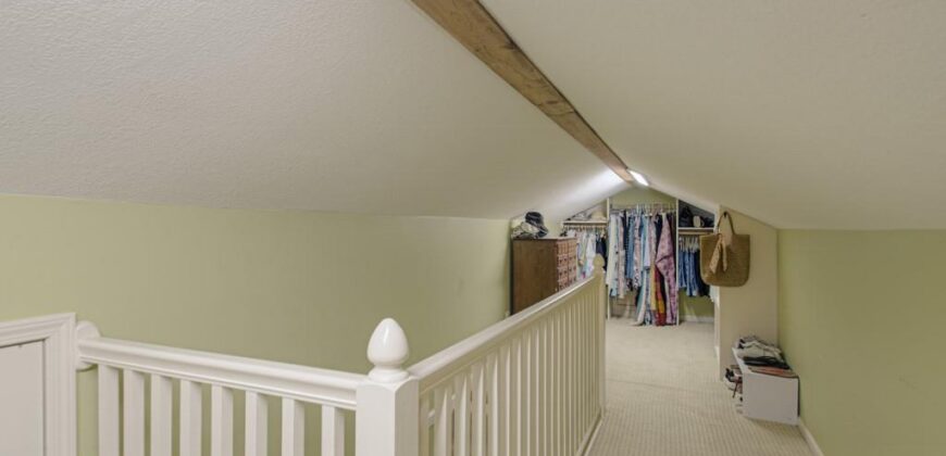9785 Baker Road, Kansas City, MO 64153