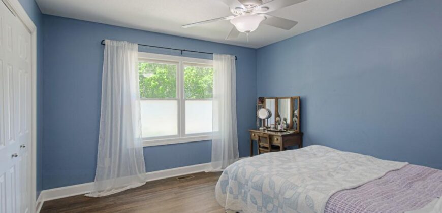 9785 Baker Road, Kansas City, MO 64153