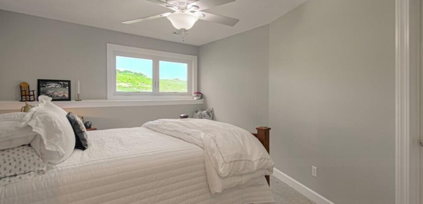 9785 Baker Road, Kansas City, MO 64153