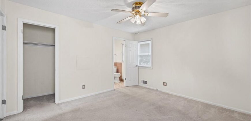 6819 Birch Lane, Kansas City, MO 64151