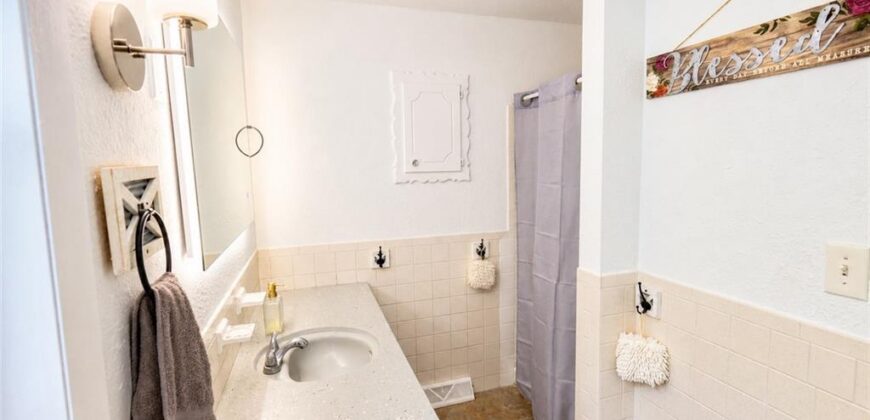 6607 NW QUAIL RUN Drive, Kansas City, MO 64152