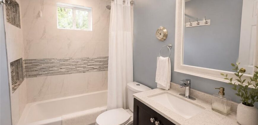 6607 NW QUAIL RUN Drive, Kansas City, MO 64152