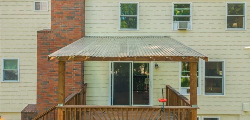 6607 NW QUAIL RUN Drive, Kansas City, MO 64152