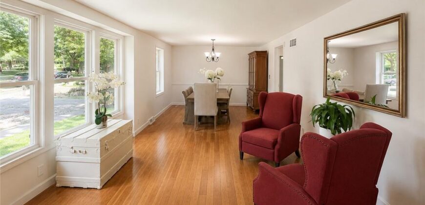 6607 NW QUAIL RUN Drive, Kansas City, MO 64152