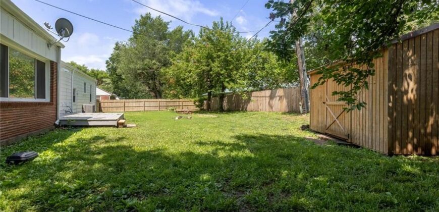 216 NE 83rd Terrace, Kansas City, MO 64118