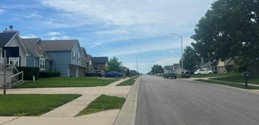 7218 N Lewis Avenue, Kansas City, MO 64158