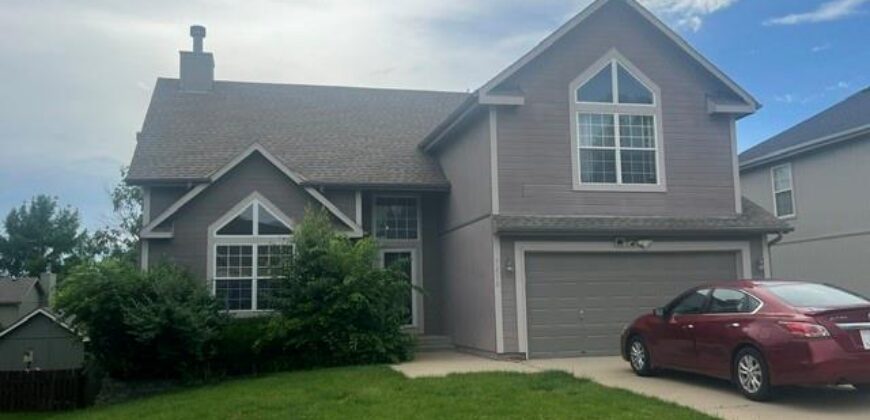7218 N Lewis Avenue, Kansas City, MO 64158