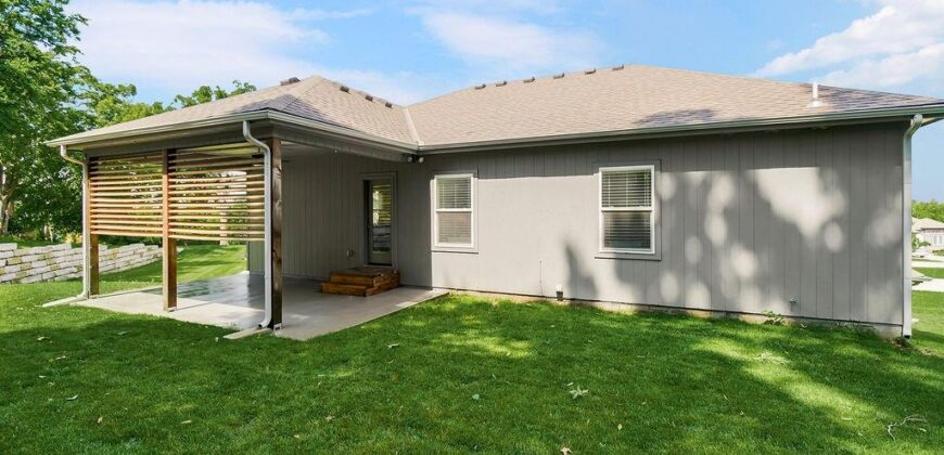 5807 N Bell Court, Kansas City, MO 64118