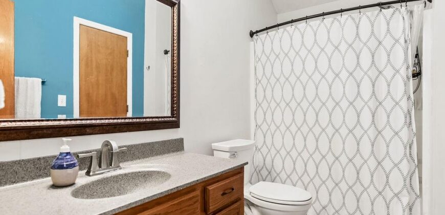 210 NW 112th Street, Kansas City, MO 64155