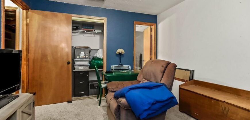 210 NW 112th Street, Kansas City, MO 64155