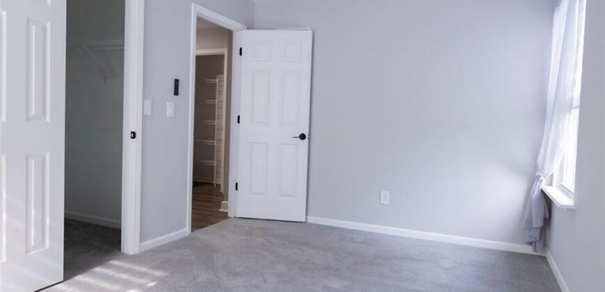 1122 Blue Bird Lane, Liberty, MO 64068