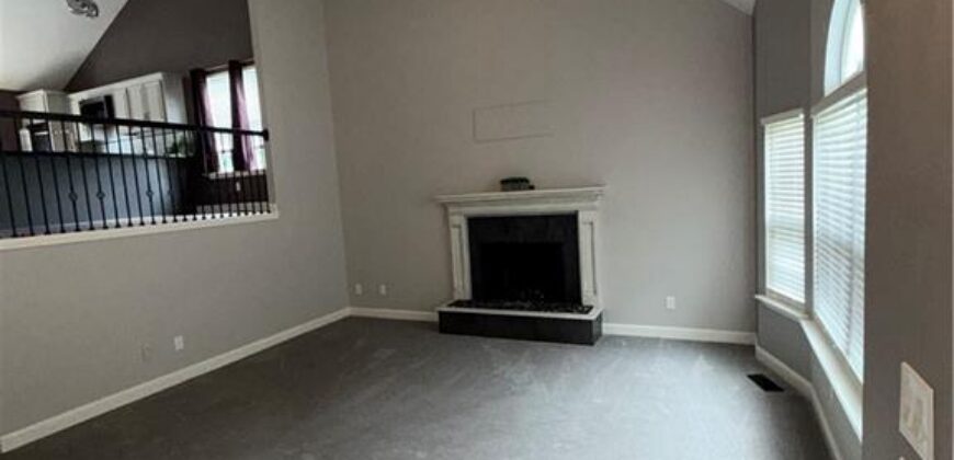 1122 Blue Bird Lane, Liberty, MO 64068