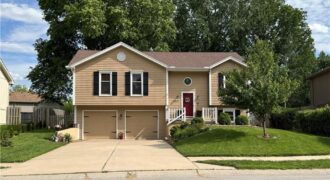 8819 NE 74th Terrace, Kansas City, MO 64158