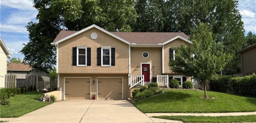 8819 NE 74th Terrace, Kansas City, MO 64158
