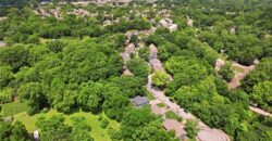 3701 NE Apple Tree Lane, Gladstone, MO 64119