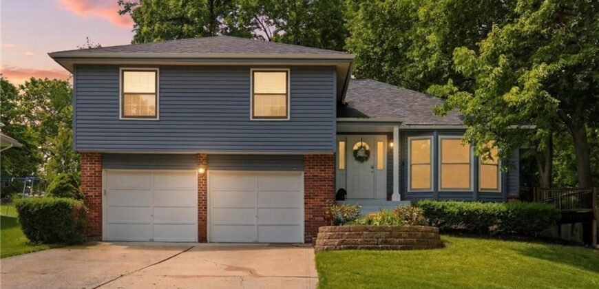 3701 NE Apple Tree Lane, Gladstone, MO 64119
