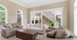 4407 N MULBERRY Drive, Kansas City, MO 64116