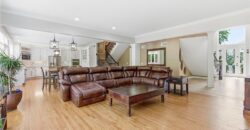 4407 N MULBERRY Drive, Kansas City, MO 64116