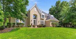 4407 N MULBERRY Drive, Kansas City, MO 64116